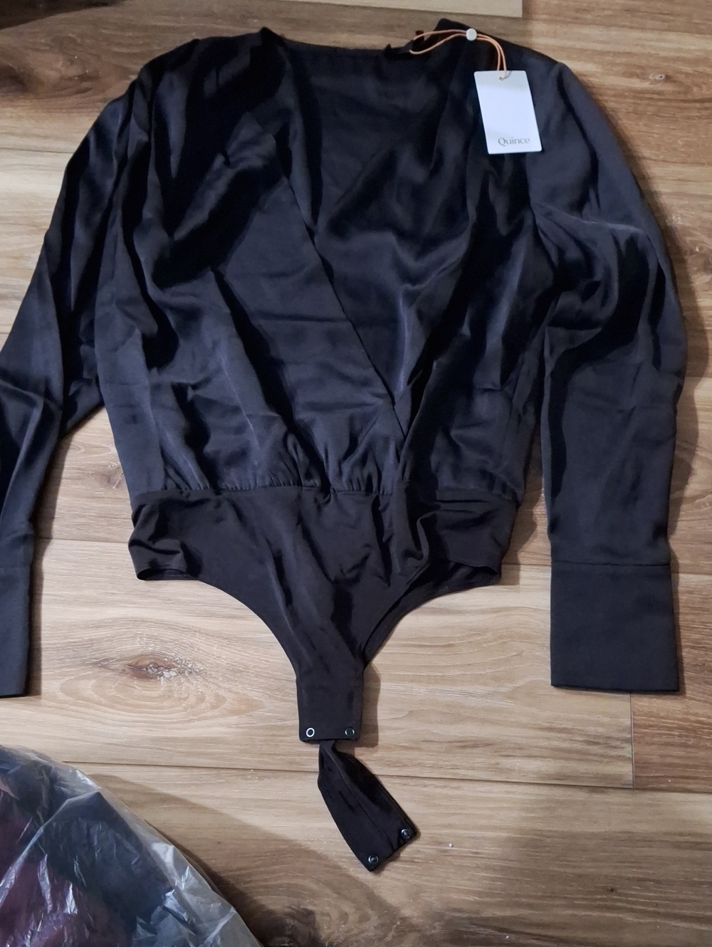 Quince Washable Stretch Silk Surplice Bodysuit Black S NWT